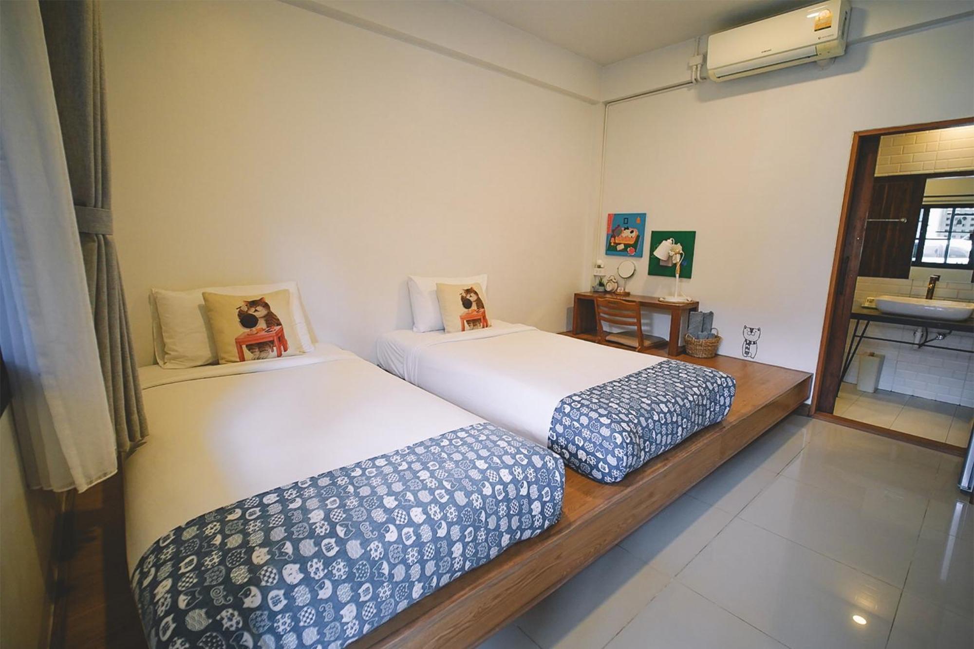 Bed and Breakfast Sleepy House Чианграй Экстерьер фото